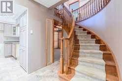 425 GOLF CLUB ROAD | Hamilton Ontario | Slide Image Thirty-three