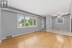 2504 ASKIN AVENUE | Windsor Ontario | Slide Image Eight