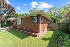 2504 ASKIN AVENUE | Windsor Ontario | Slide Image Four