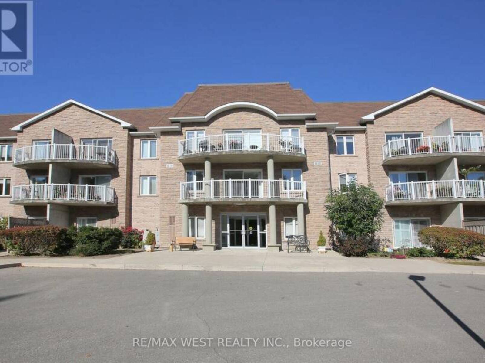223 - 32 CHURCH STREET, Schomberg, Ontario L0G 1T0
