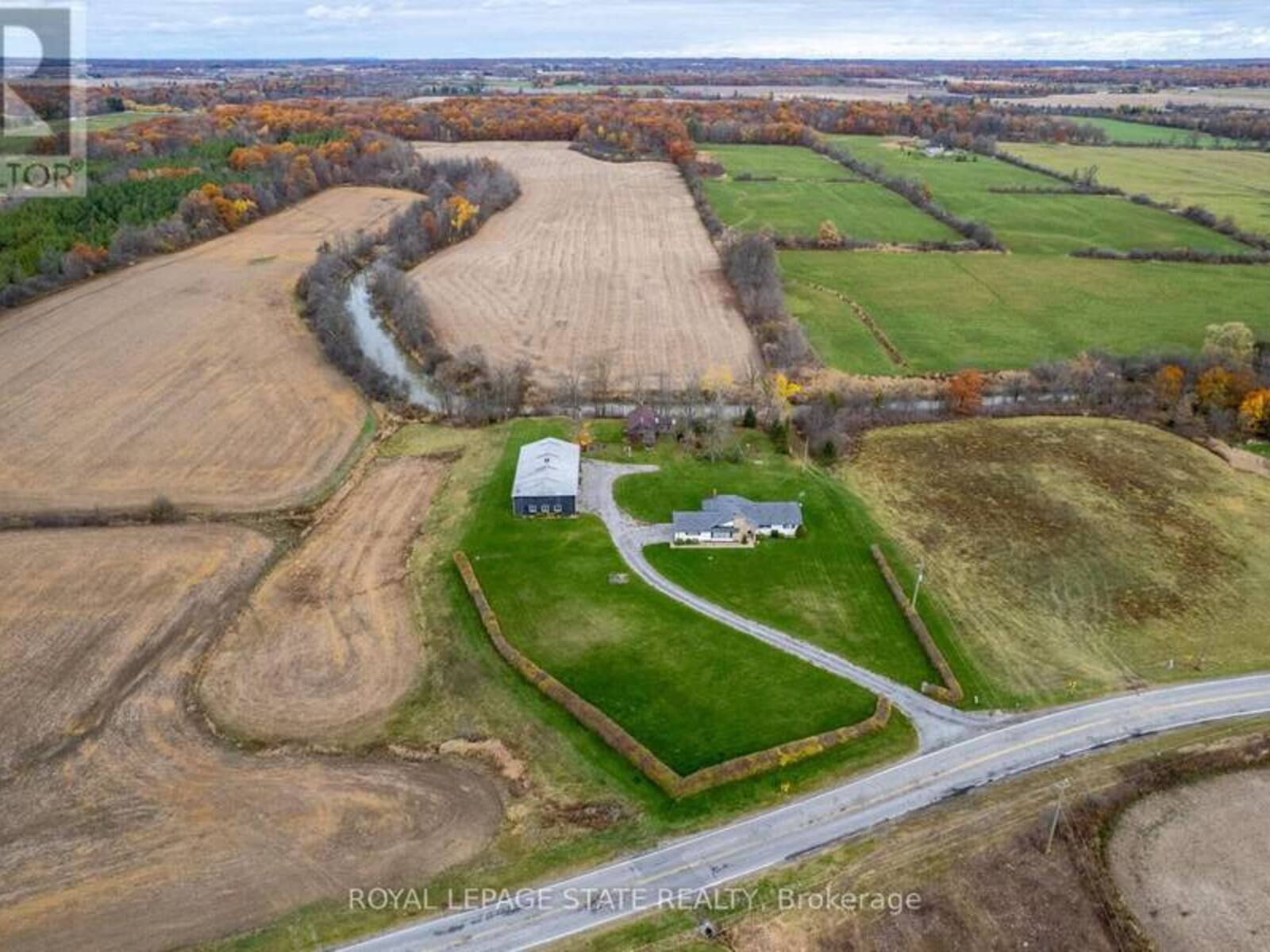 9729 YORK ROAD, West Lincoln, Ontario L0R 1E0