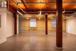 18 GLOUCESTER LANE | Toronto Ontario | Slide Image Thirty-eight
