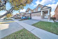 342 PANHELLENIC DRIVE | Mississauga Ontario | Slide Image Three