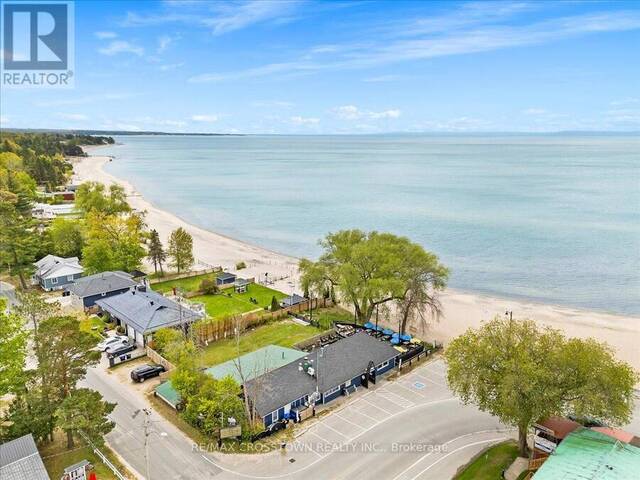 369 BALM BEACH ROAD W Tiny Ontario, L0L 2J0 - 2 Bedrooms Waterfront Home For sale