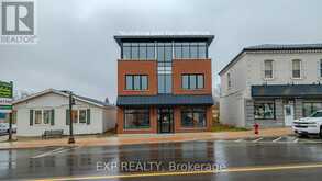 250 MAIN STREET S | Mount Forest Ontario | Slide Image Nine