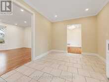 41 HAMILTON DRIVE | Newmarket Ontario | Slide Image Eighteen