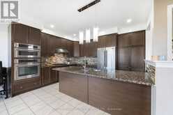 37 ROSS DRIVE | Brampton Ontario | Slide Image Fifteen