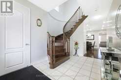 37 ROSS DRIVE | Brampton Ontario | Slide Image Six