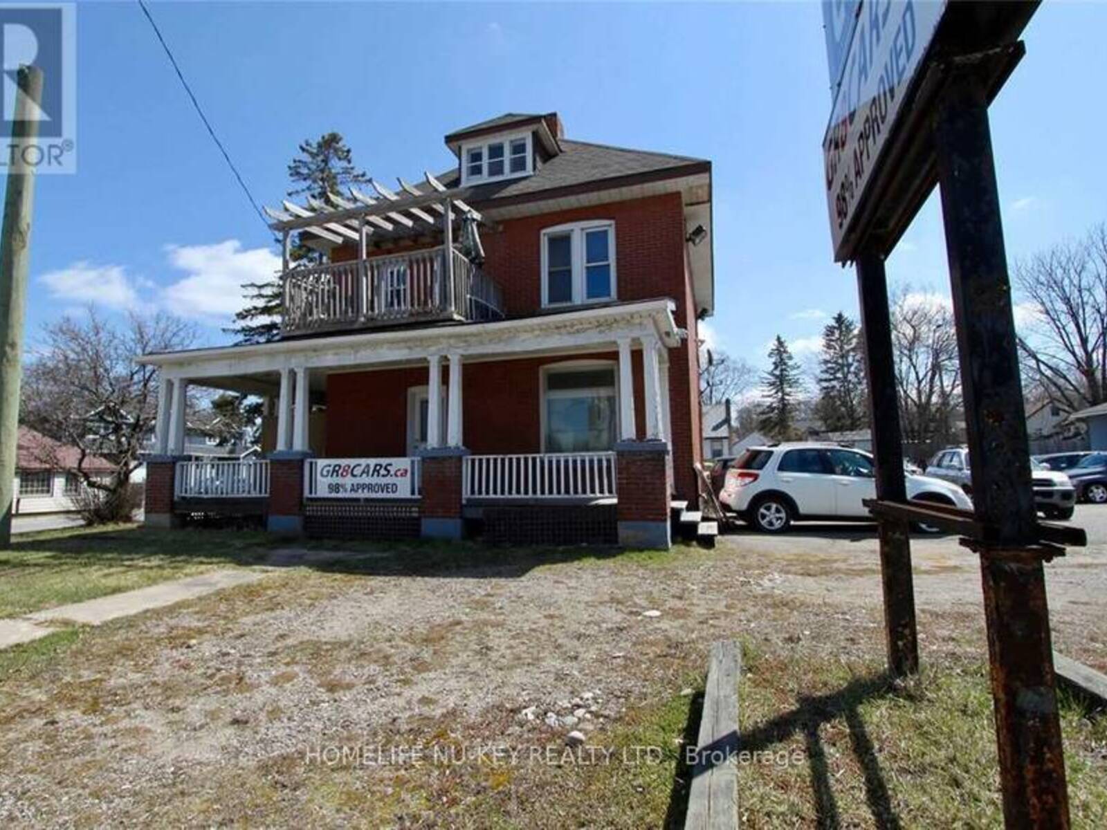 150 ESSA ROAD, Barrie, Ontario L4N 3L1