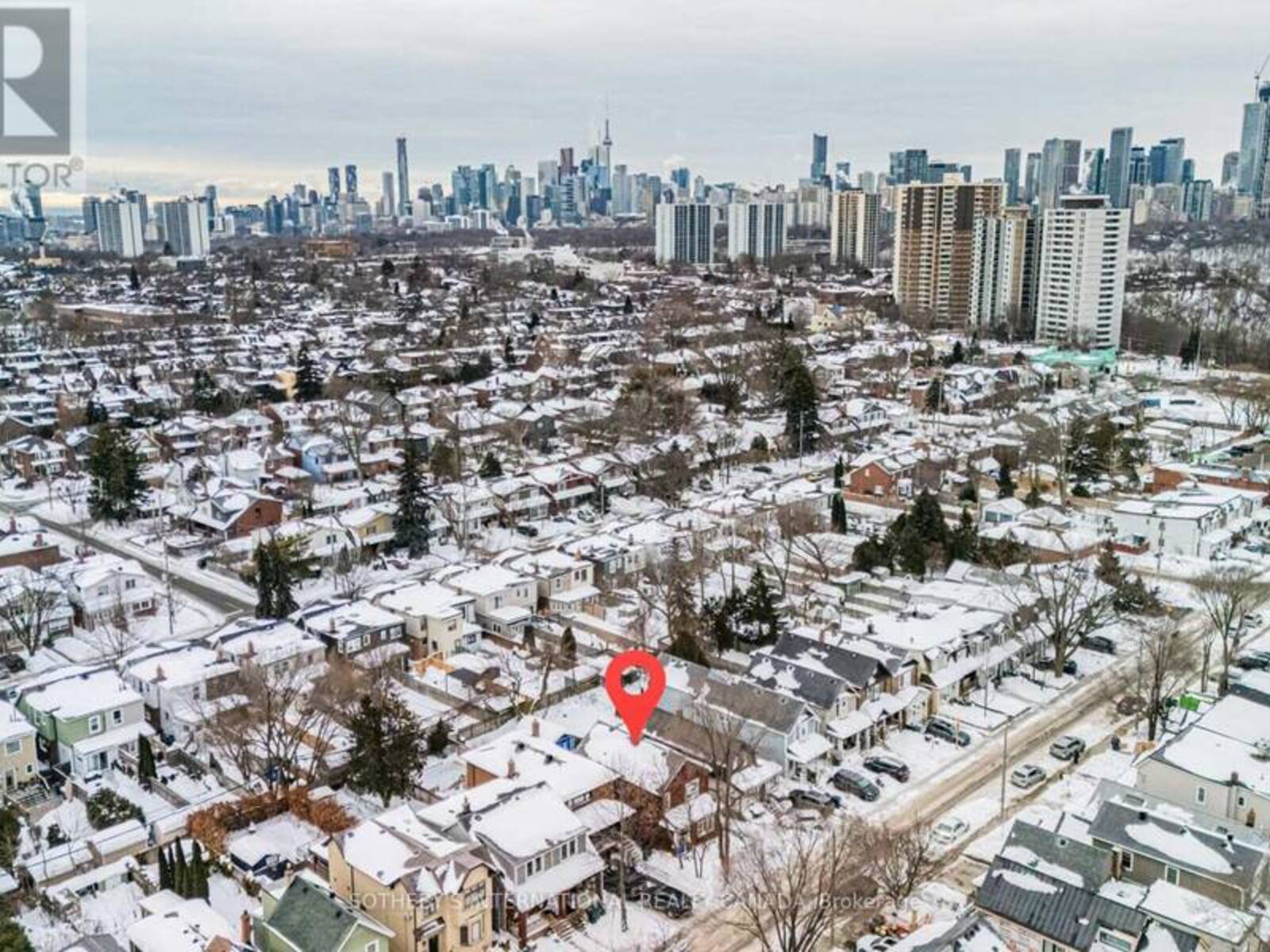57 WESTWOOD AVENUE, Toronto, Ontario M4K 2A7