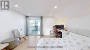 64 MACHELL AVENUE | Aurora Ontario | Slide Image Thirty