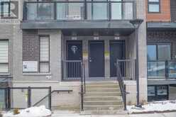 24 - 14 LYTHAM GREEN CIRCLE | Newmarket Ontario | Slide Image Three