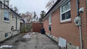 124 OVERTURE ROAD | Toronto Ontario | Slide Image Five