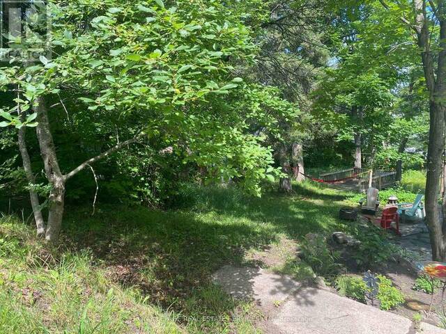 16 CORA STREET E Huntsville Ontario, P1H 1P6 - Vacant Land For Sale