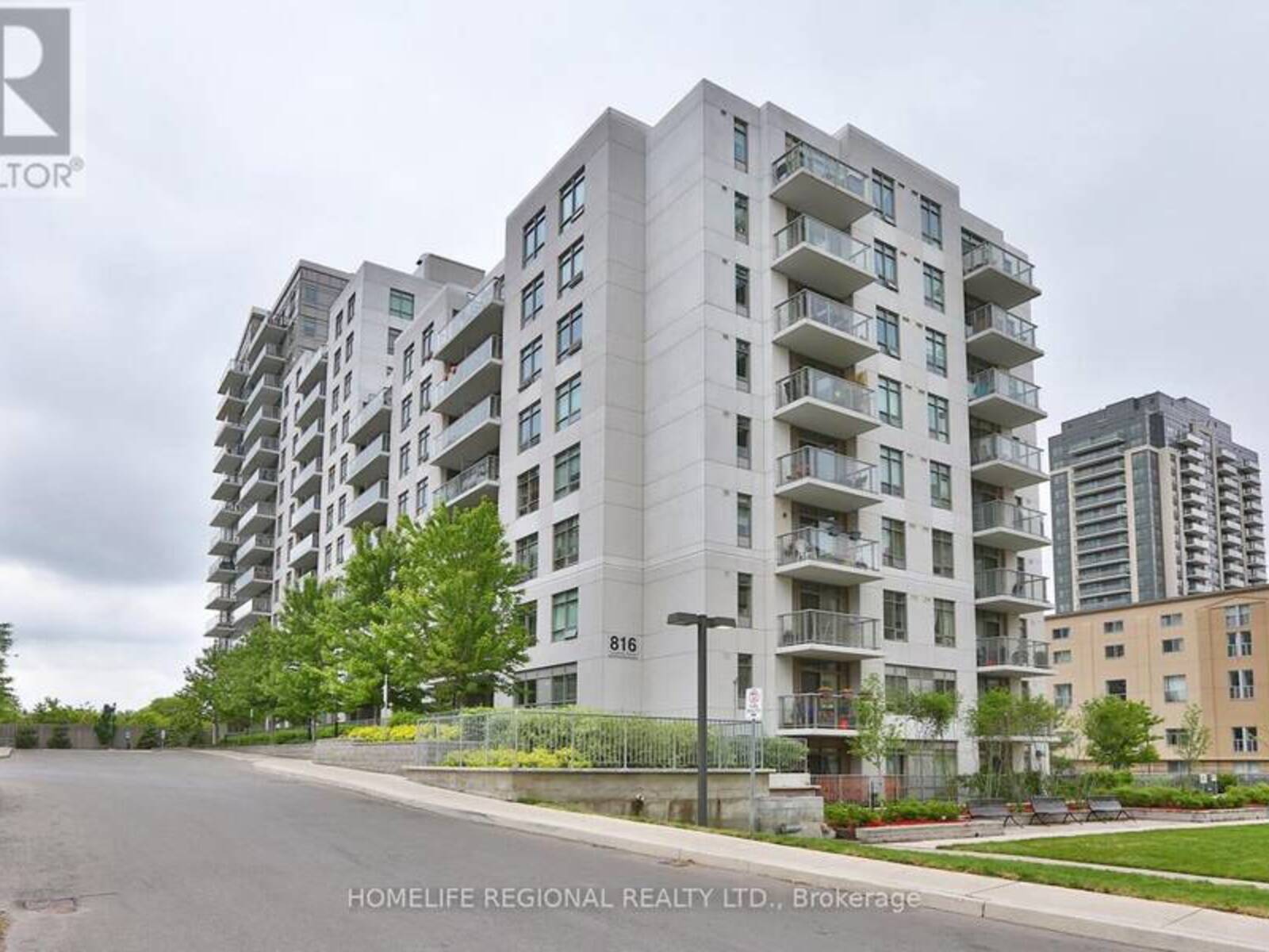 1015 - 816 LANSDOWNE AVENUE, Toronto, Ontario M6H 4K6