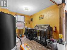 3 RAYMORE DRIVE | Toronto Ontario | Slide Image Thirteen