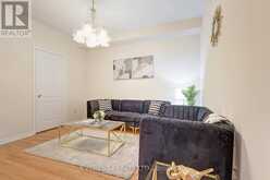 5172 NESTLING GROVE | Mississauga Ontario | Slide Image Nine