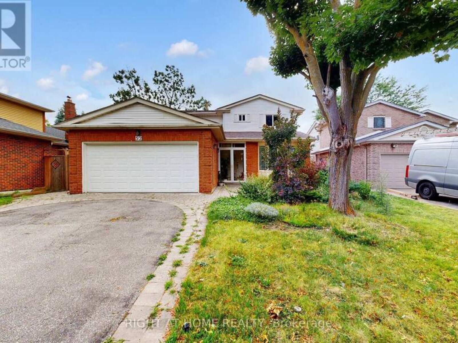 52 BRECKONWOOD CRESCENT, Markham, Ontario L3T 5E8