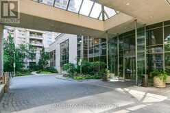2804 - 3880 DUKE OF YORK BOULEVARD | Mississauga Ontario | Slide Image Four
