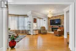 2804 - 3880 DUKE OF YORK BOULEVARD | Mississauga Ontario | Slide Image Eight