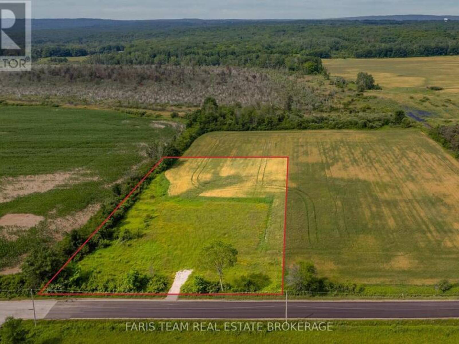 570 CURRY ROAD, Penetanguishene, Ontario L9M 2C8