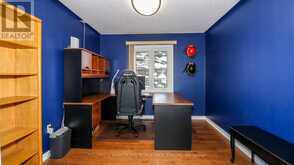 37 FALLING BROOK DRIVE | Barrie Ontario | Slide Image Ten