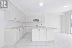 187 ROSANNE CIRCLE | Wasaga Beach Ontario | Slide Image Twelve