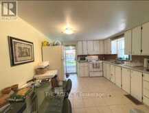 56 SYLVAN CRESCENT | Richmond Hill Ontario | Slide Image Seven