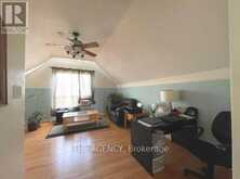 56 SYLVAN CRESCENT | Richmond Hill Ontario | Slide Image Eight