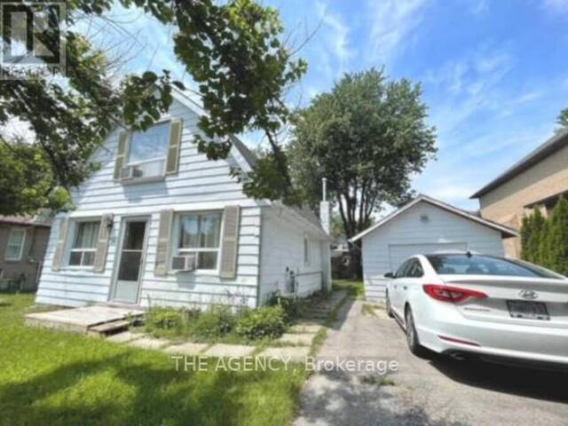 56 SYLVAN CRESCENT Richmond Hill Ontario, L4E 3A1 - 3 Bedrooms Home For Sale