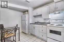 47 RIVIERA DRIVE | Vaughan Ontario | Slide Image Thirteen