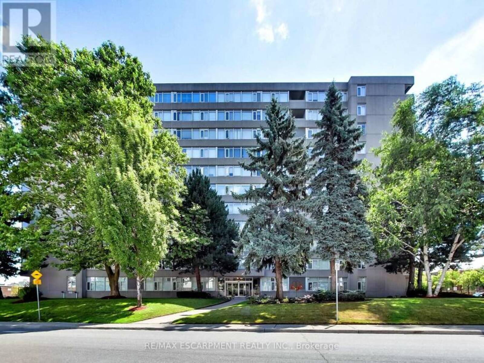 405 - 30 HARRISFORD STREET, Hamilton, Ontario L8K 6M9