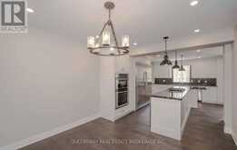 1841 FOREST VALLEY DRIVE | Innisfil Ontario | Slide Image Eight