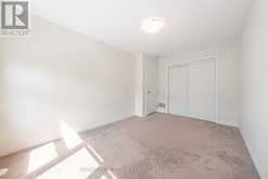 391 ATHABASCA COMMON | Oakville Ontario | Slide Image Twenty-seven