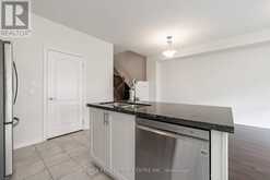 391 ATHABASCA COMMON | Oakville Ontario | Slide Image Thirteen