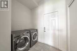 391 ATHABASCA COMMON | Oakville Ontario | Slide Image Sixteen