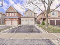 484 MENCZEL CRESCENT Newmarket Ontario, L3X 2P6