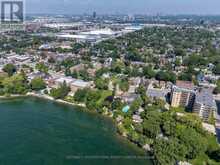 2685 LAKE SHORE BOULEVARD W | Toronto Ontario | Slide Image Eight