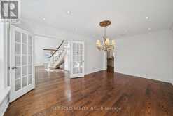 1701 BIRCHWOOD DRIVE | Mississauga Ontario | Slide Image Nine