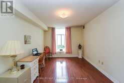 402 - 3559 EGLINTON AVENUE W | Toronto Ontario | Slide Image Eighteen