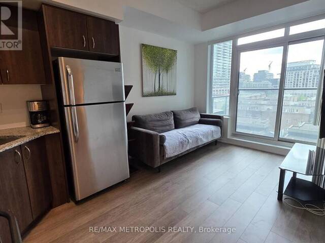 813 - 55 EAST LIBERTY STREET Toronto Ontario, M6K 3P9 - 1 Bedroom Condo For Sale