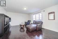 110 TYSONVILLE CIRCLE | Brampton Ontario | Slide Image Four