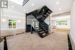 2014 LAKESHORE ROAD W | Oakville Ontario | Slide Image Seventeen