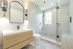 2014 LAKESHORE ROAD W | Oakville Ontario | Slide Image Thirty
