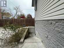 975 ALBERT ROAD | Windsor Ontario | Slide Image Twenty