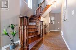 4670 HUFFMAN ROAD N | Burlington Ontario | Slide Image Four