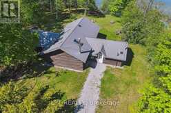 1689 CHIEF JOSEPH SNAKE ROAD | Georgina Ontario | Slide Image Four