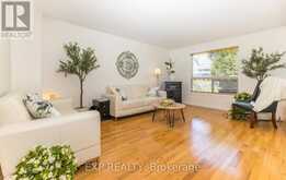 105 HAMPSON CRESCENT | Guelph-Eramosa Ontario | Slide Image Three