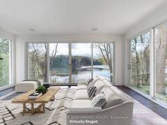 8 MACLEOD ESTATE COURT Richmond Hill Ontario, L4E 0B1