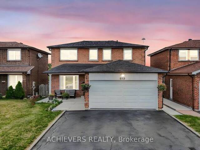 4024 LONGO CIRCLE E Mississauga Ontario, L4T 4C7 - 5 Bedrooms Home For Sale